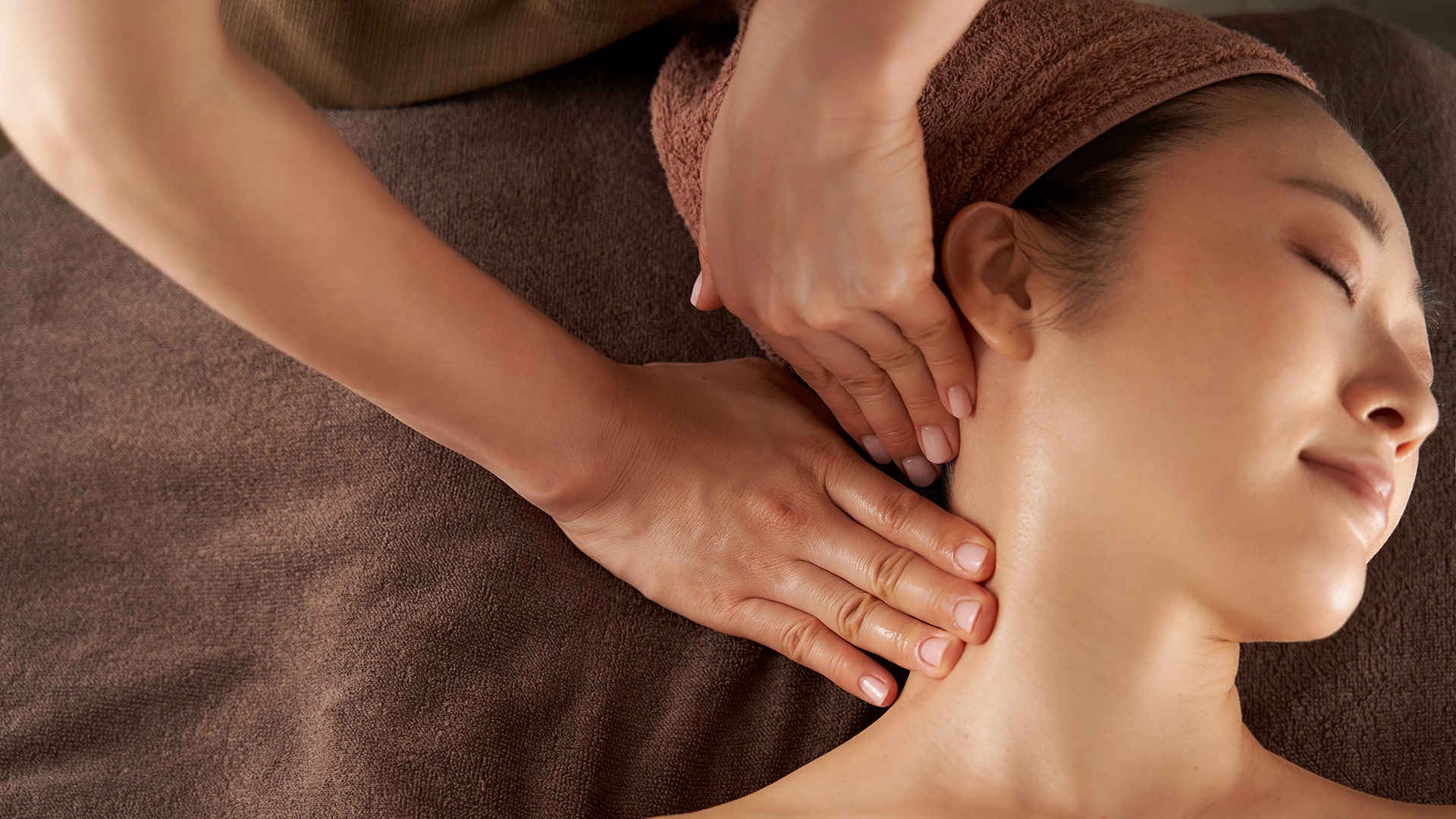 エステの施術風景